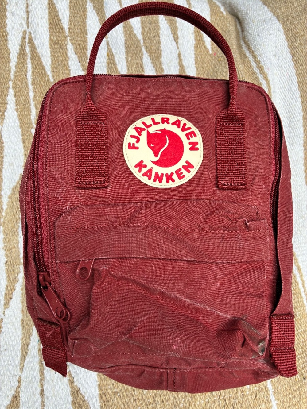 Mini Fjallraven backpack - Picture 2 of 3